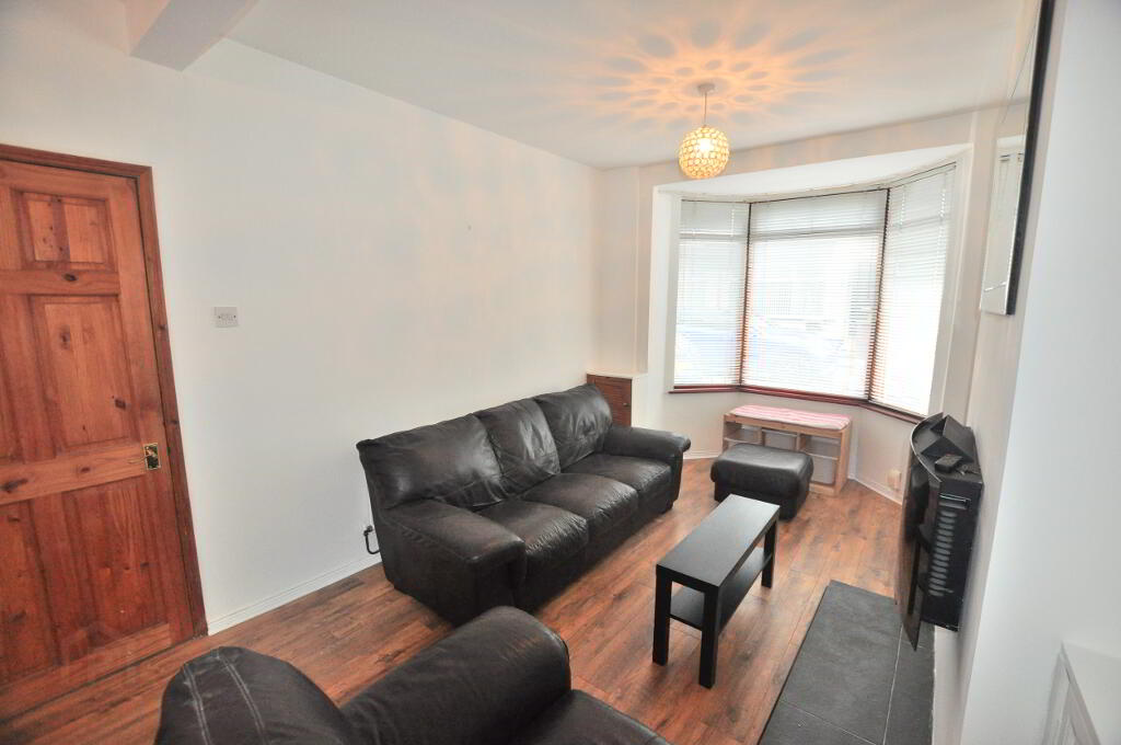 Photo 3 of 7 Clarendon Avenue, Belfast