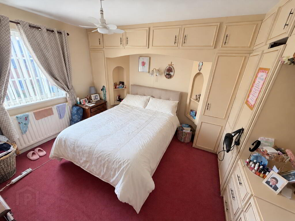 Photo 6 of 8 Bentley Terrace, Waterside, L’derry