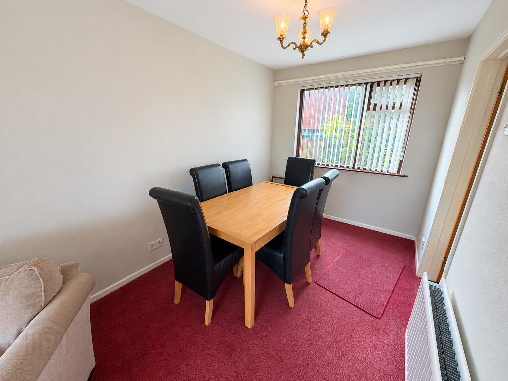 Photo 4 of 11 Hampton Crescent, Kilfennan, L’derry