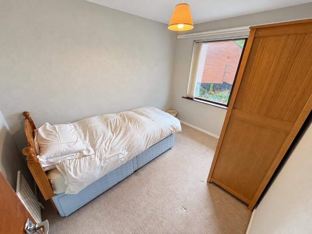 Photo 12 of 11 Hampton Crescent, Kilfennan, L’derry