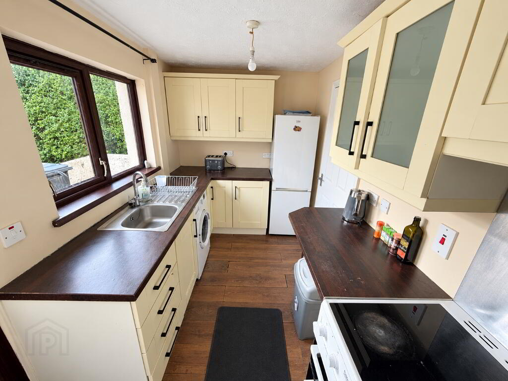 Photo 4 of 60 Foyle Crescent, Newbuildings, L’derry