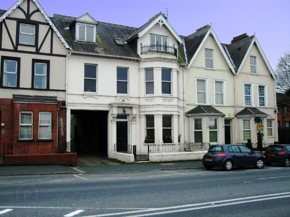 Photo 1 of 102 William Street, Lurgan