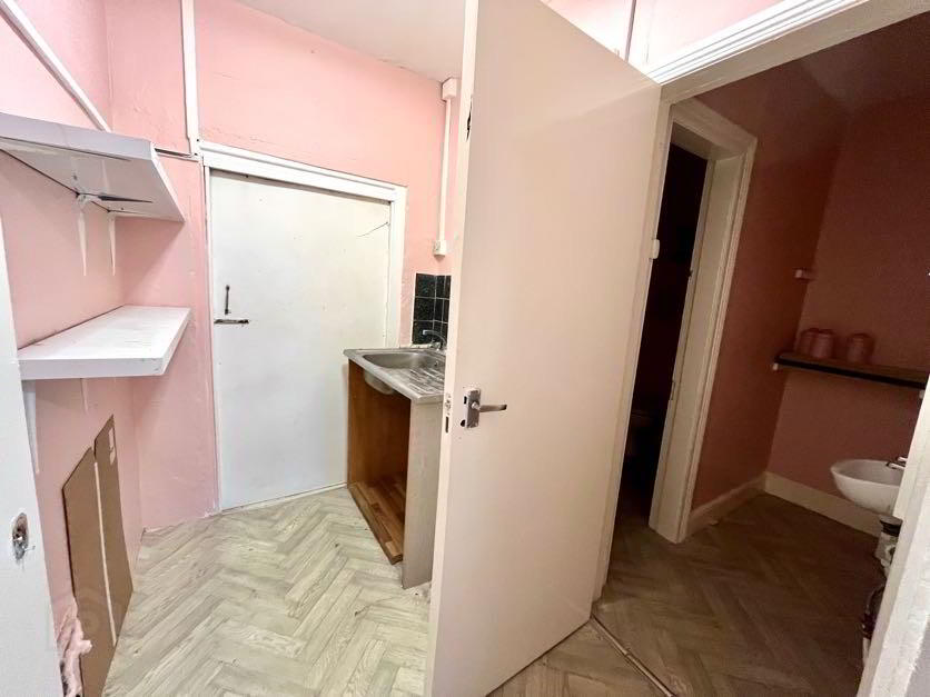 Photo 3 of 14a Rosemount Avenue, Londonderry