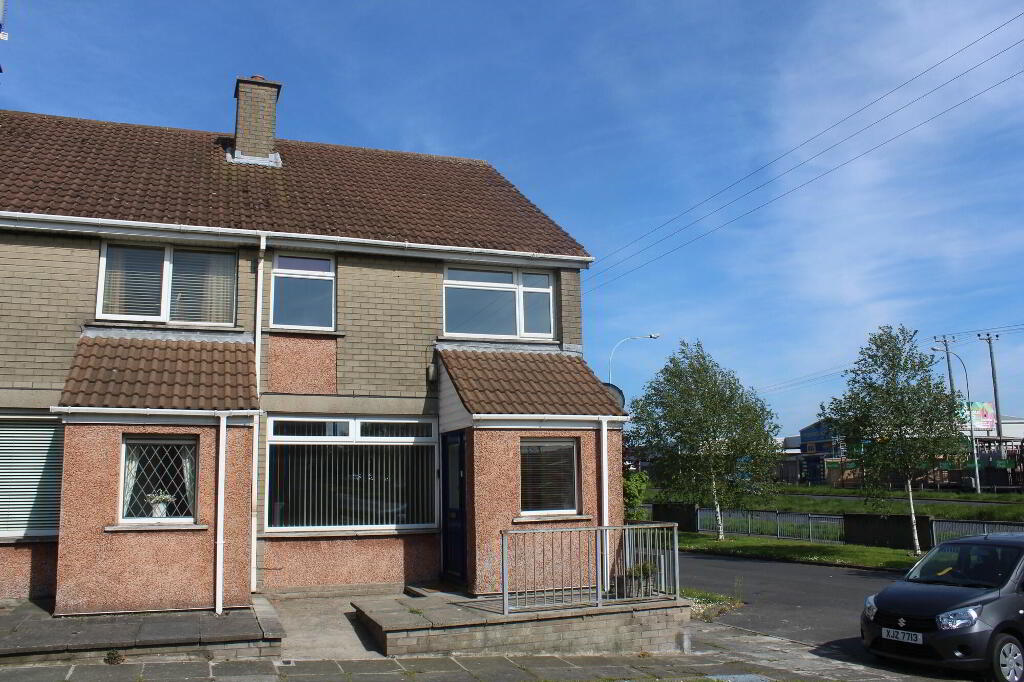 Photo 1 of 26 Clanmorris Close, Bangor