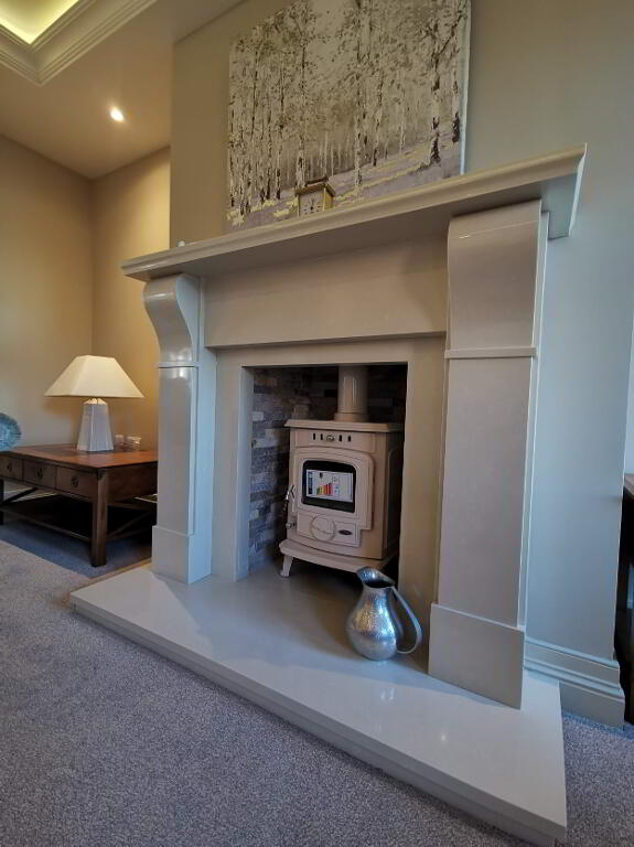 Photo 9 of 16 Oak Country Way, Londonderry