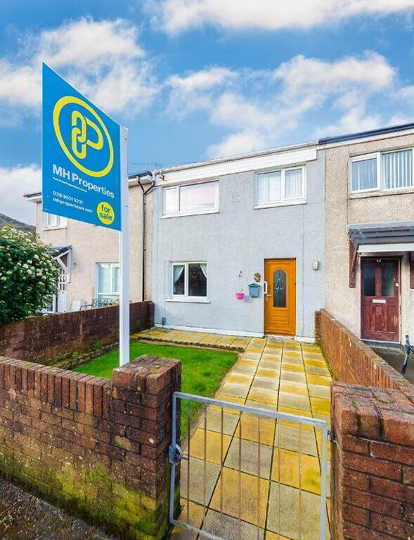 Photo 1 of 46 Ballygomartin Drive, Belfast