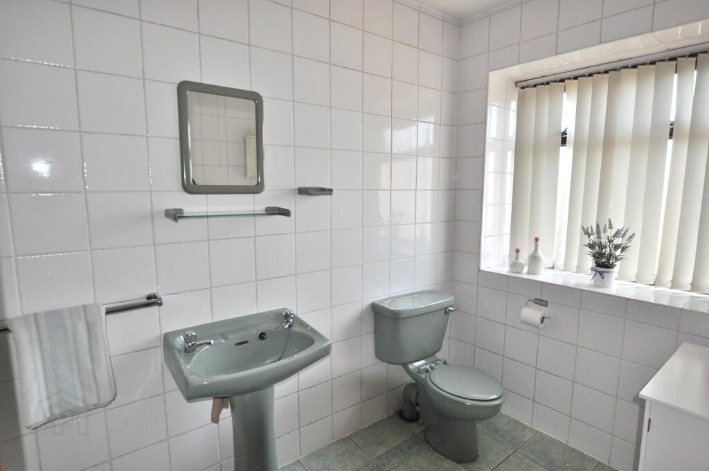 Photo 13 of 61 Newry Street, Rathfriland