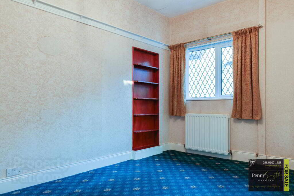 Photo 19 of 7 Hazeldene Gardens, Bangor