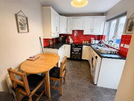 Photo 5 of 4 Creggan Road, Cityside, L’derry