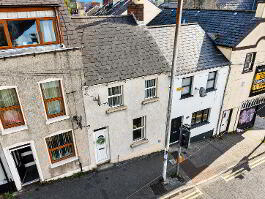 Photo 11 of 4 Creggan Road, Cityside, L’derry