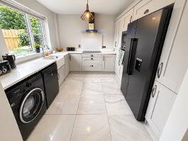 Photo 5 of 12 Malin Gardens, Creggan, L’derry