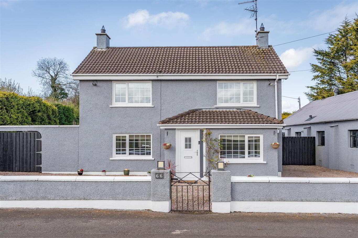66 Thornhill Road Antrim, BT41 2LG