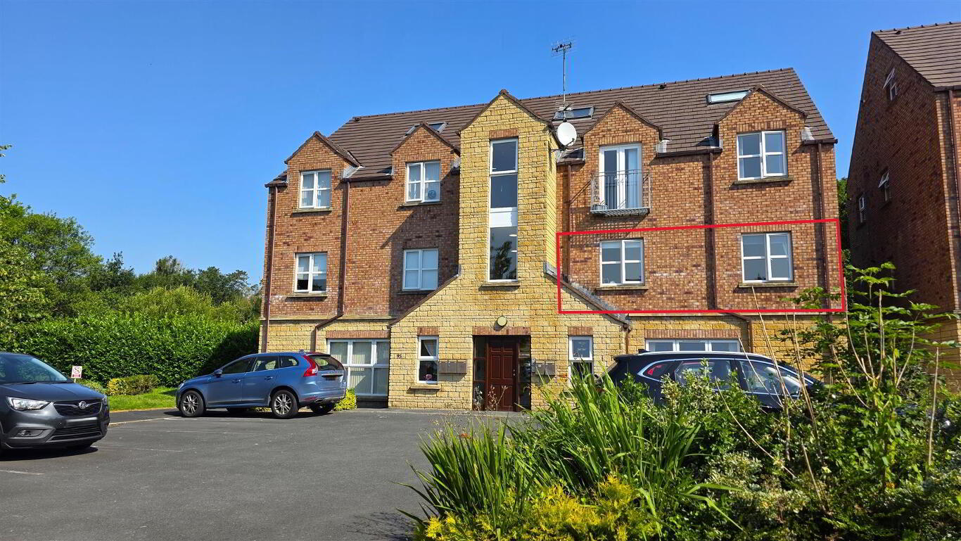 98 Alexandra Park, Muckamore, Antrim, BT41 4RJ