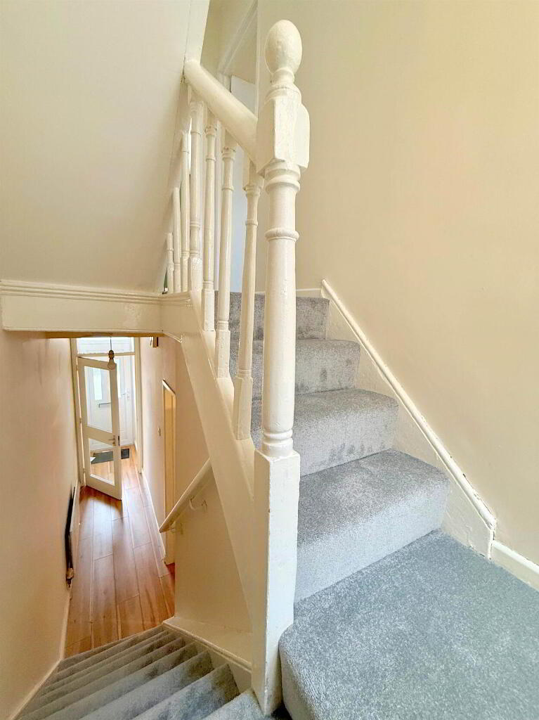 26 Carrington Street — property photo 7 of 17