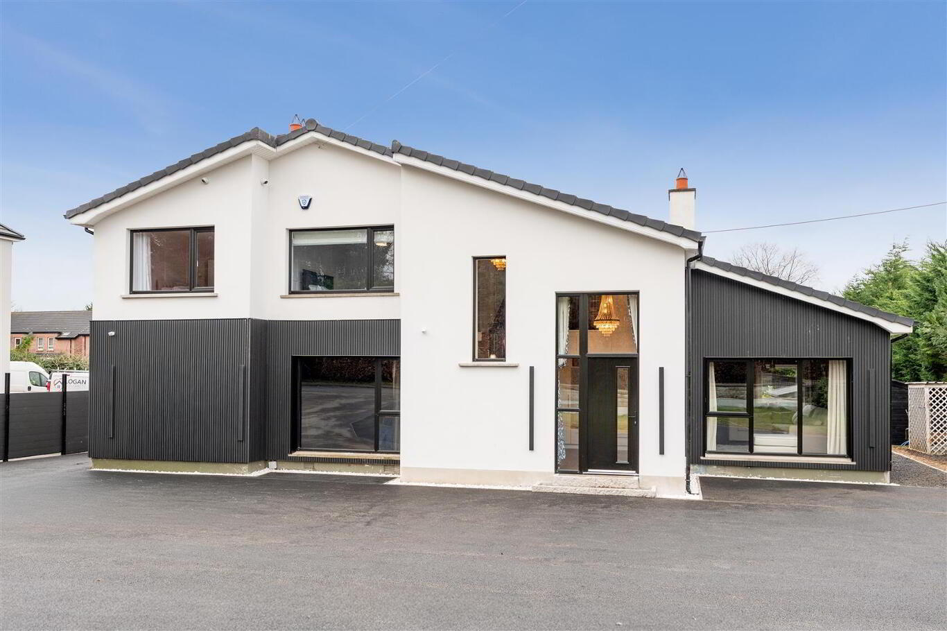 25 Belfast Road Antrim, BT41 1NY