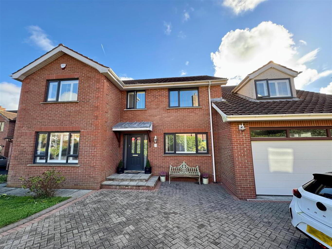 8 Meadow Dale, Jordanstown, Newtownabbey, BT37 0UT
