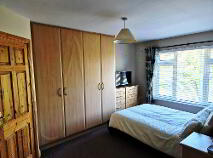 Photo 11 of 39 Mornington Court, Mornington