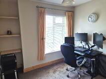 Photo 16 of 39 Mornington Court, Mornington