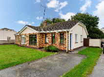 Photo 2 of 27 Beechcroft, Summerhill