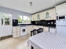 Photo 13 of 27 Beechcroft, Summerhill