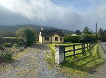 Photo 2 of Mountanglesby, Clogheen