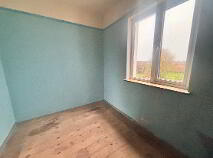 Photo 7 of Crown, Lissycasey