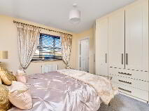 Photo 19 of 10 Butterstream Manor, Trim