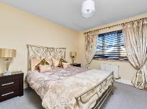 Photo 17 of 10 Butterstream Manor, Trim