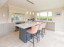 Photo 17 of 28 Hillcrest Manor, Newport