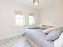 Photo 35 of 28 Hillcrest Manor, Newport