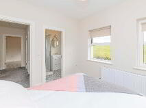 Photo 30 of 28 Hillcrest Manor, Newport