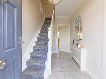 Photo 4 of 28 Hillcrest Manor, Newport