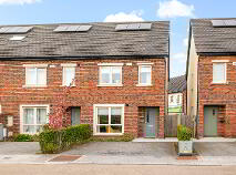 Photo 1 of 8 Shackleton Links, Lucan