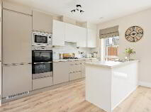 Photo 5 of 8 Shackleton Links, Lucan