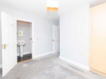 Photo 13 of 71 Rosehill, Newport