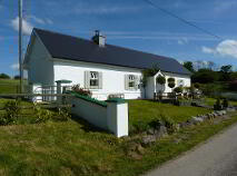 Photo 7 of Lakeside Cottage, Cavetown Lake, Croghan, Roscommon