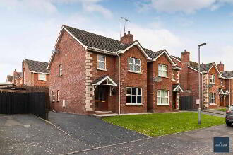 Photo 1 of 42 Moss View, Waringstown