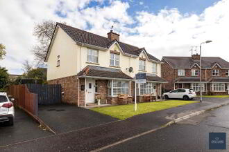 Photo 1 of 105 Carrigart Crescent, Lurgan