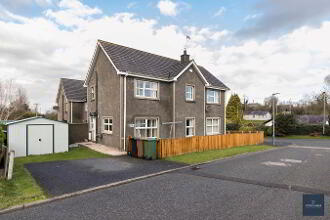 Photo 1 of 19 Neills Avenue, Armagh