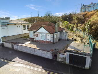 15 Bayview Road, Ballycastle, BT54 6BT photo 2