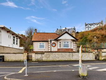 15 Bayview Road, Ballycastle, BT54 6BT photo 3