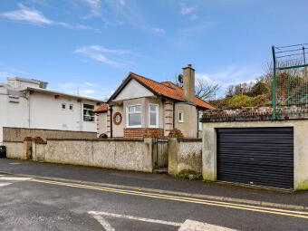 15 Bayview Road, Ballycastle, BT54 6BT photo 4