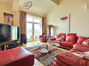 24 Quayside, Carrickfergus, BT38 8BJ photo 2