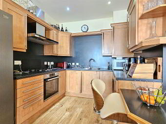 24 Quayside, Carrickfergus, BT38 8BJ photo 3