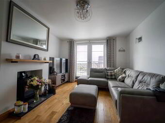 13 Hanover Hill, Bangor, BT19 7NR photo 2