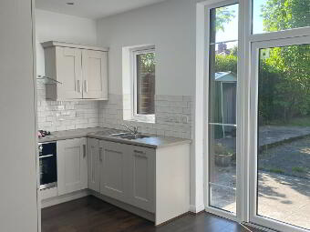 83 Knockbreda Road, Belfast, BT6 0JD photo 2