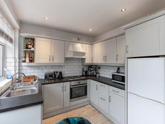 52 Irwin Avenue, Belfast, BT4 3AF photo 2