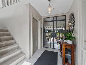 24 Wynard Park, Belfast, BT5 6NS photo 2