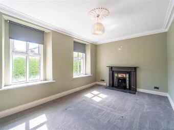 35 Groomsport Road, Bangor, BT20 5LW photo 2