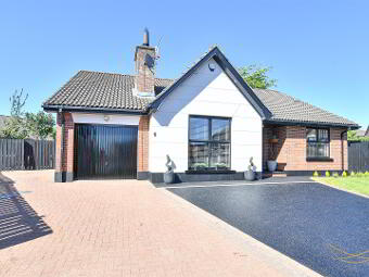 6 Blackthorn Grange, Newtownabbey, BT37 0GN photo 3